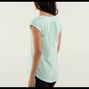 Lululemon shirt!!